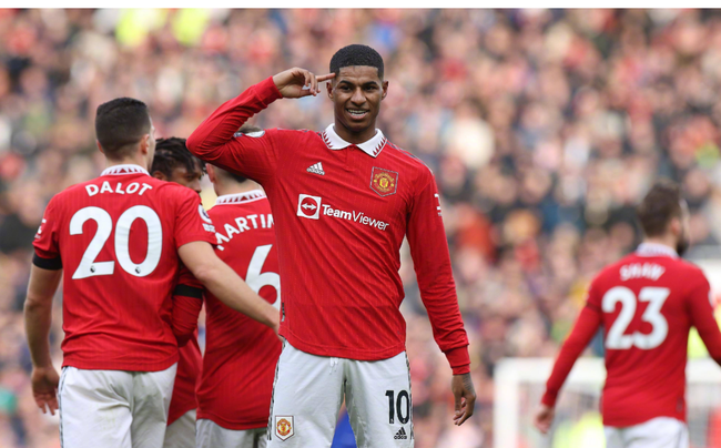 踢球者：若阿隆索下赛季留队，希克和安德里希可能会离开药厂.