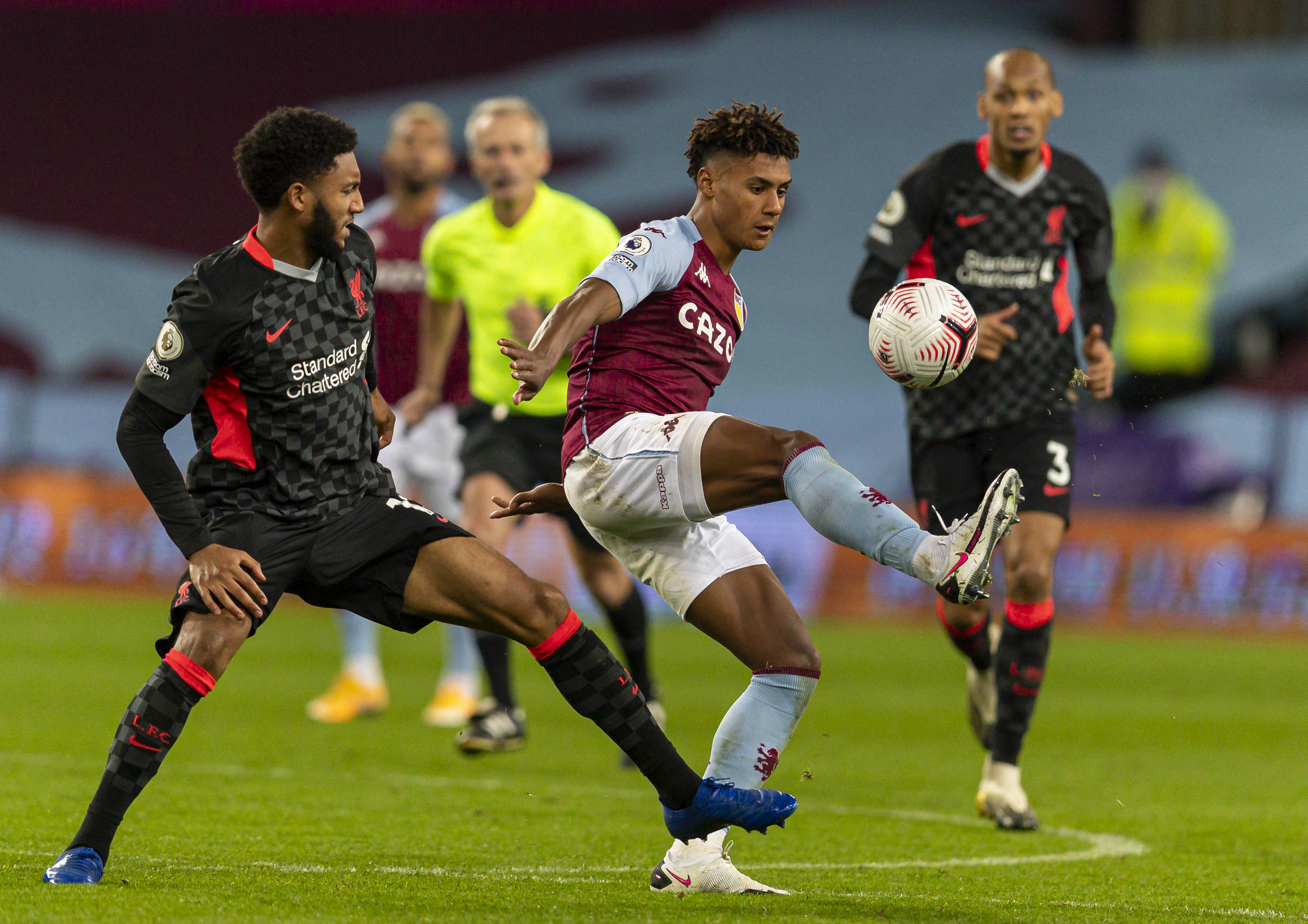 许多相似之 许多相似之